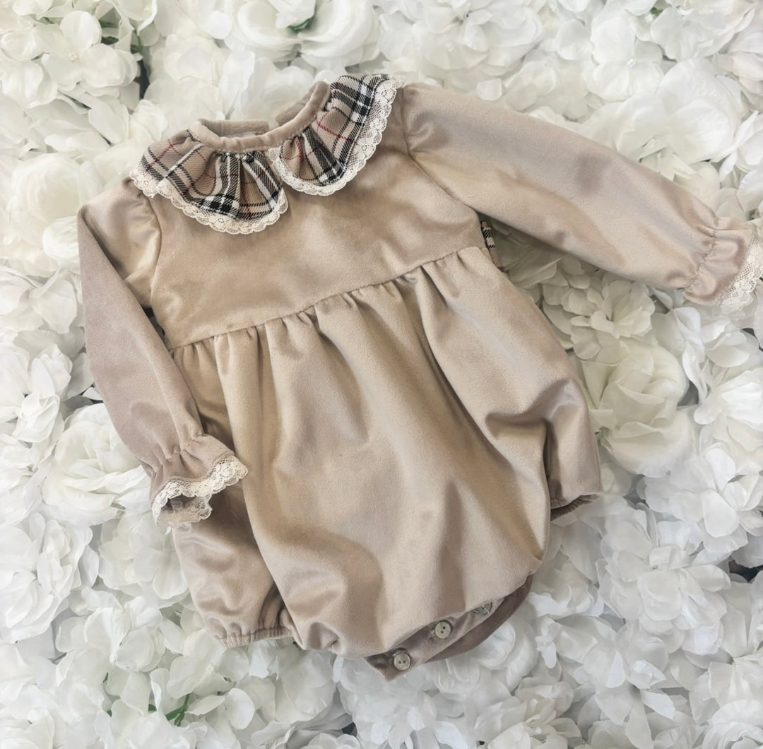 Fofettes Be Chic Beige Tartan Romper