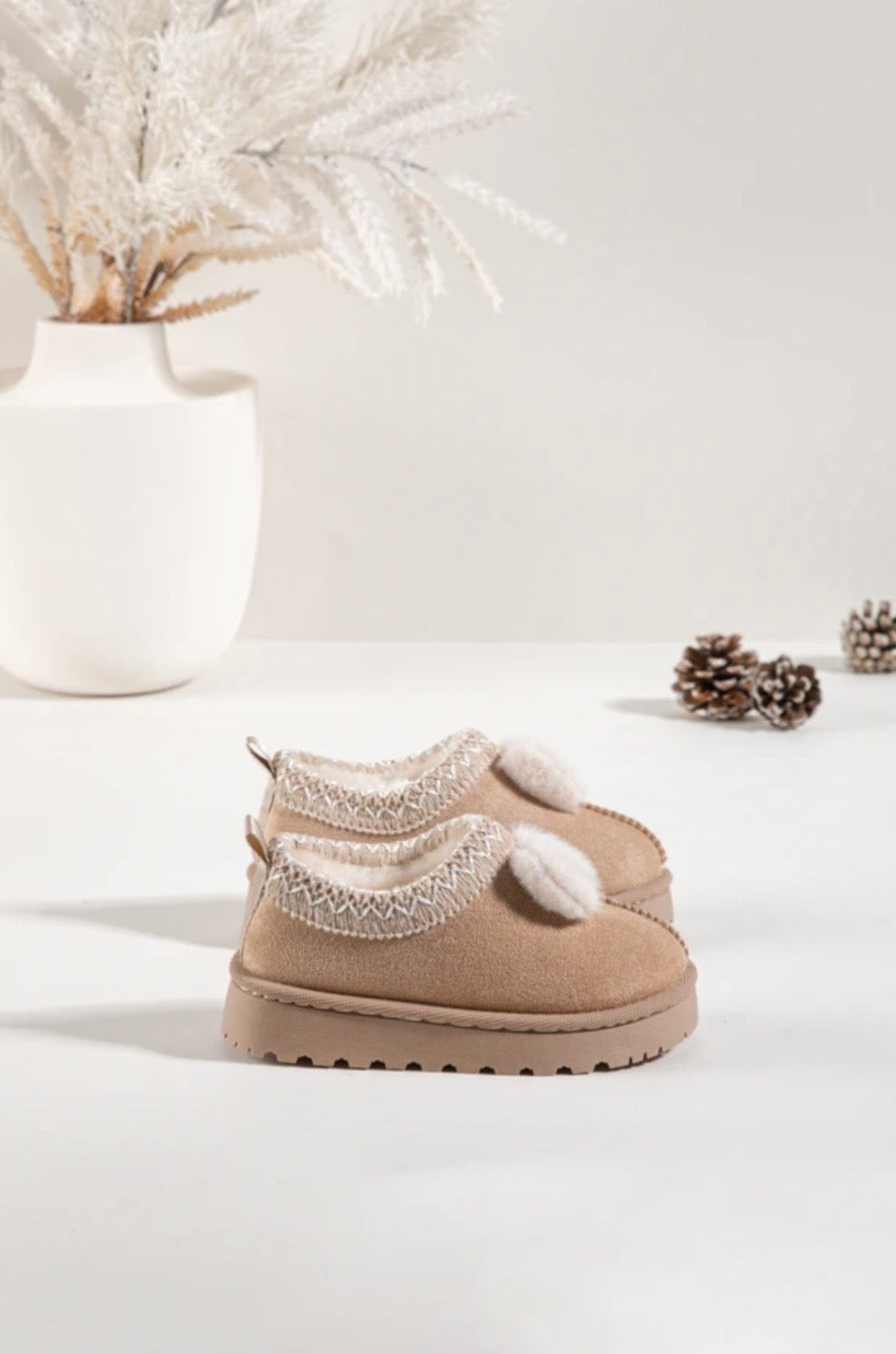 Beige Bow Slipper Shoes