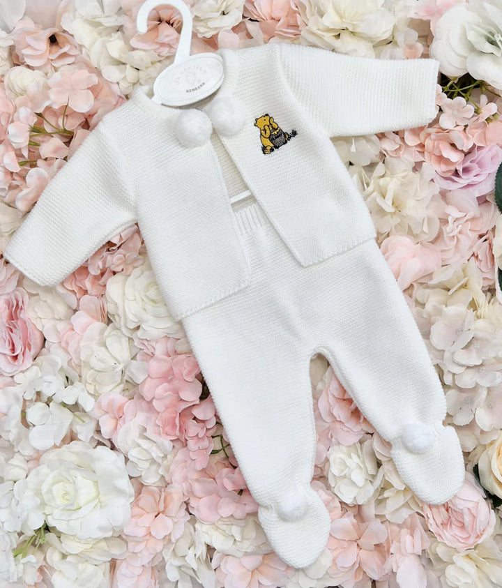 Dandelion White Embroidered Pom Set