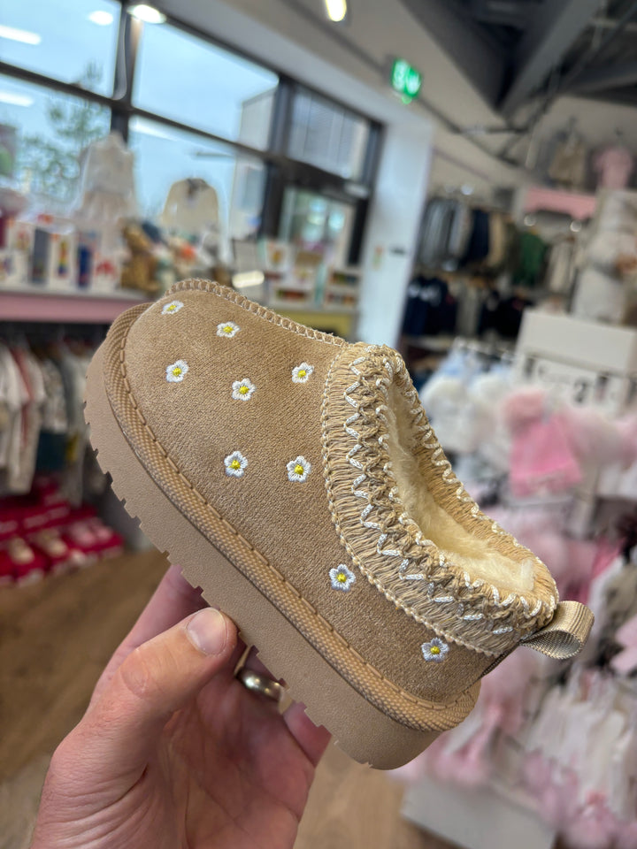 Daisy Slip On slippers