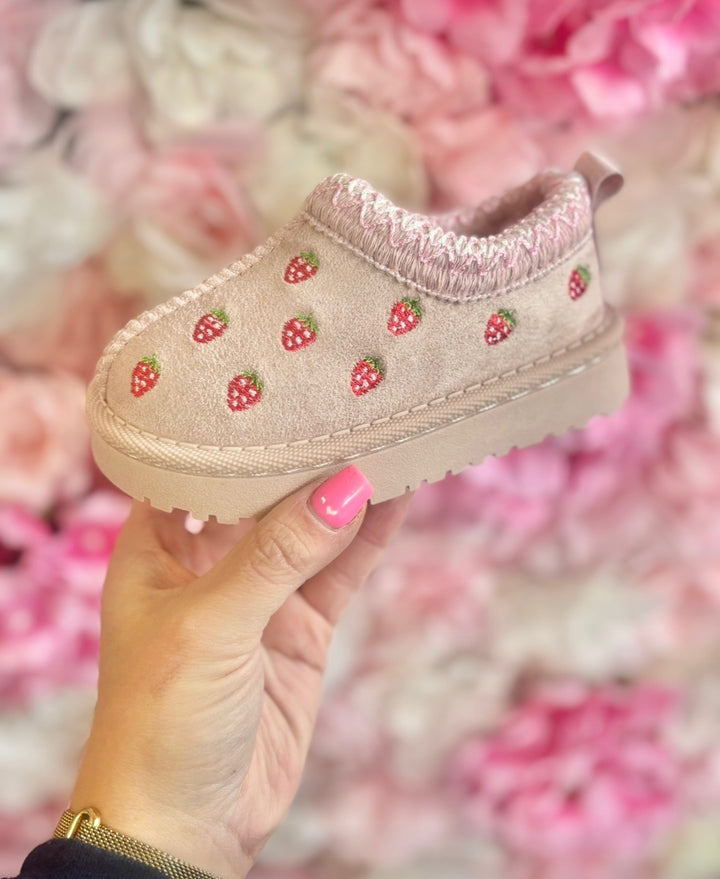 Strawberry Slip On slippers