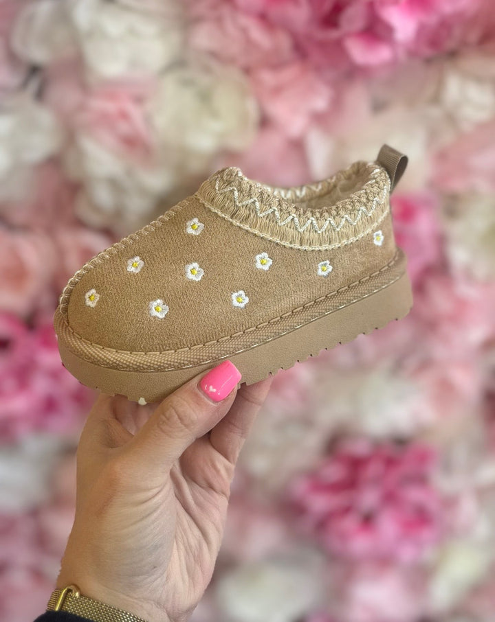 Daisy Slip On slippers