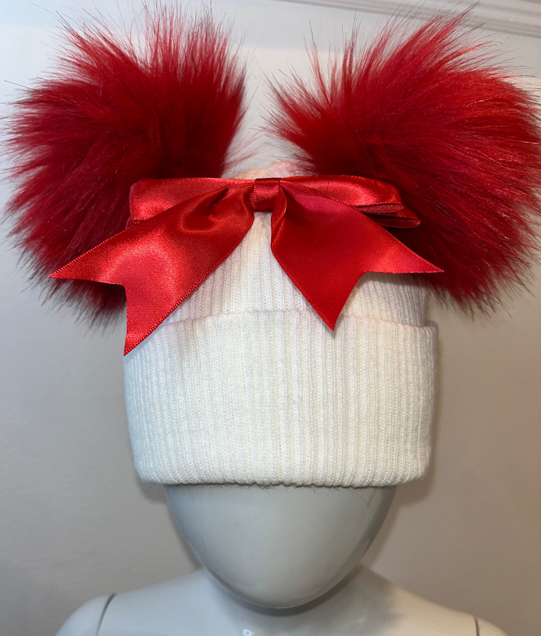 White & Red Bow Double Pom Hat